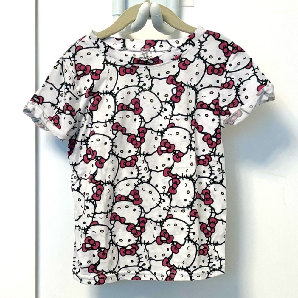 Hello Kitty Patterned Short Sleeve Cotton T-Shirt
